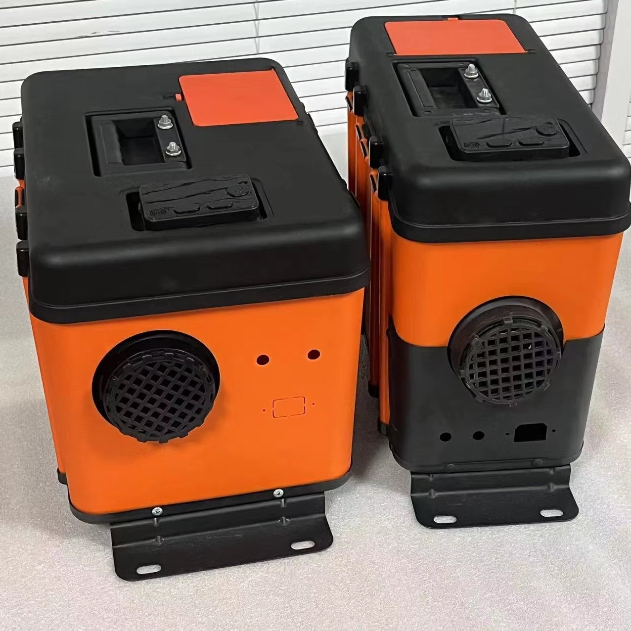 New Toolbox Parking Heater Easy to Operate 12v 24v Diesel Heater 2kw 5kw Suitable for Trucks Cars RVs Boats and More